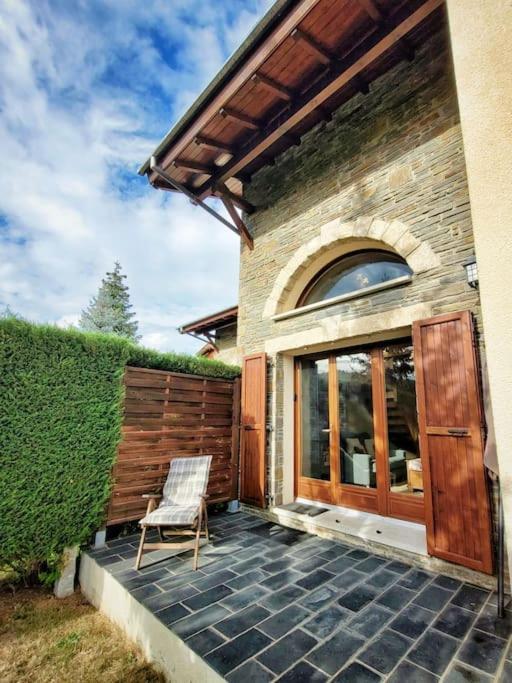 Ferienwohnung Le Nid Du Bouvreuil Angoustrine Exterior foto